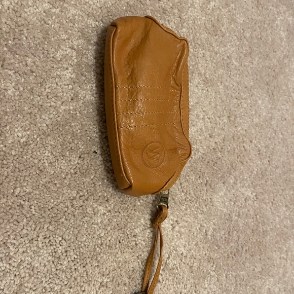 The Bellagio Card Wallet - Picture 5 of 5